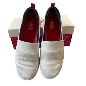 Ryka Olivera White Mesh Slip-On Shoes - 10